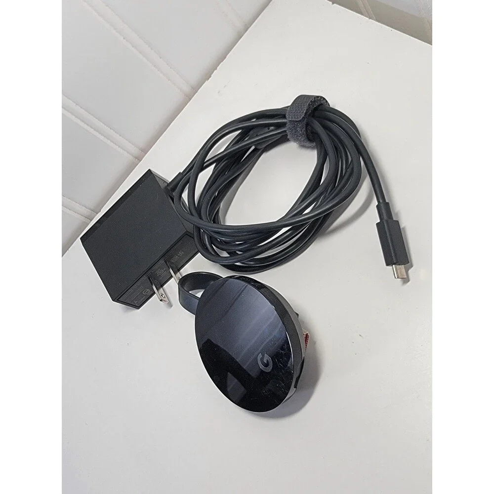 Google Chromecast Ultra NC2-6A5-D Media Streamer W/ AC/Ethernet adapter Working
